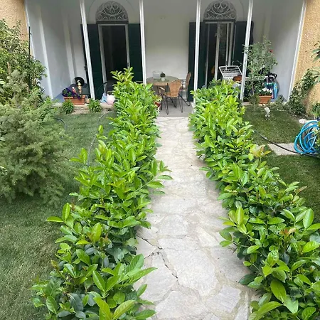 Apartment τhe Hidden Garden